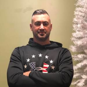 Meet your Posher, Eli